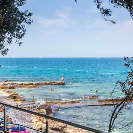 Campingplatz Bijela Uvala - Eurocamp I Homair