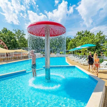 Bijela Uvala - Eurocamp I Homair Campsite