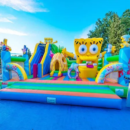 Bijela Uvala - Eurocamp I Homair Campsite